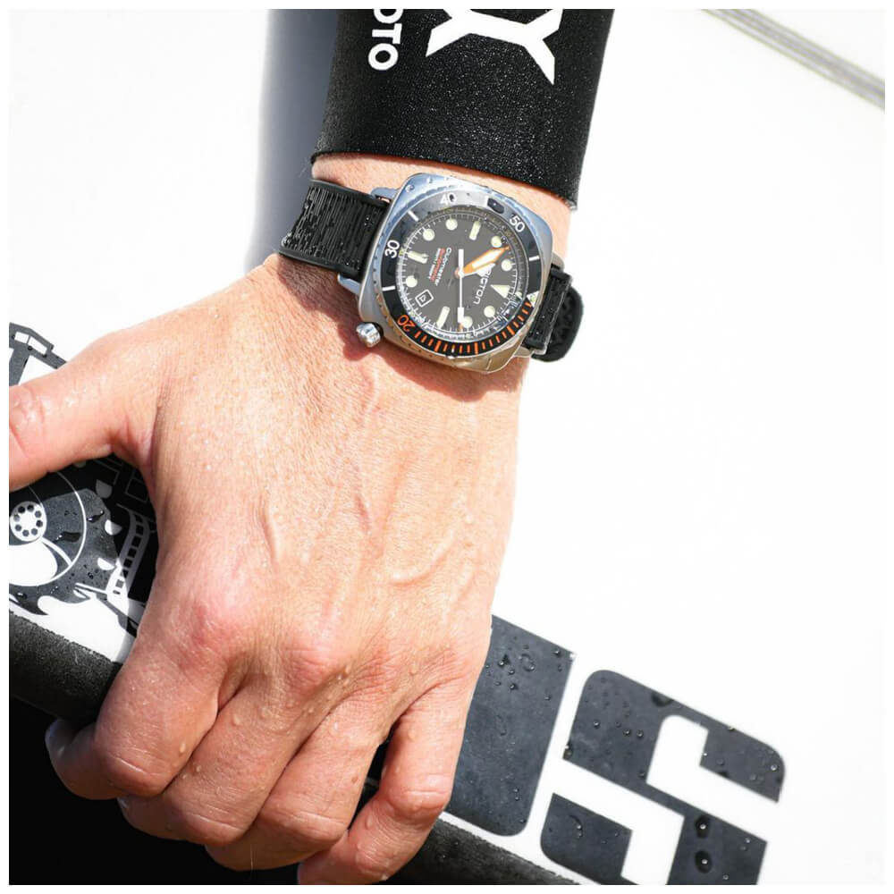 MONTRES DE PLONGÉE