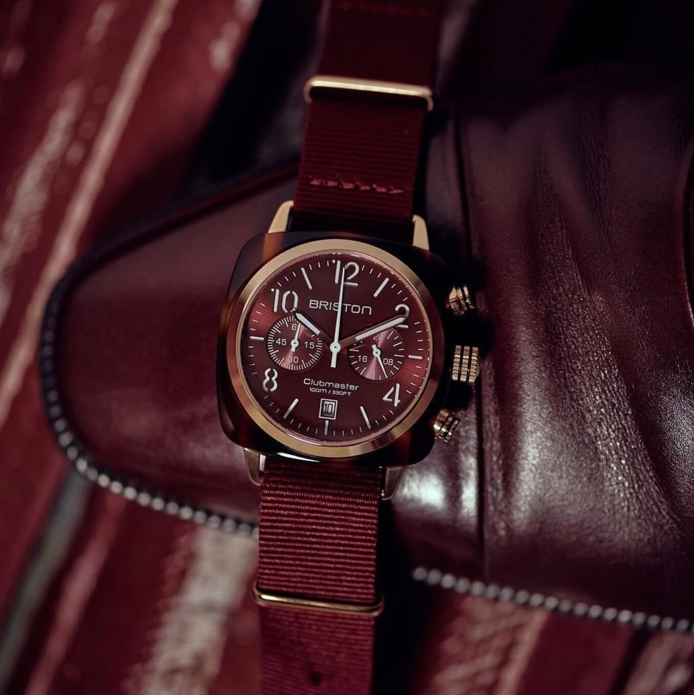 Clubmaster Classic Chrono Gold Red